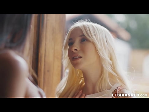 ❤️ Dievča príde domov o niekoľko mesiacov neskôr a skončí pri jedení kundičky svojej nevlastnej mamy ❤️ Porno na sk.sex00.top ❌️
